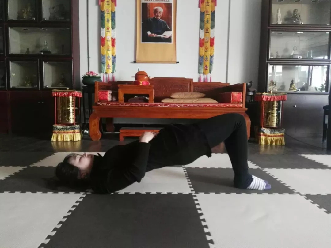 久视伤血、久卧伤气、久坐伤肉、久立伤骨、久行伤筋